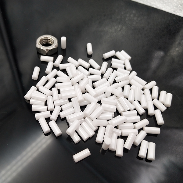 氧化鋁陶瓷變色了嗎？是什么原因？